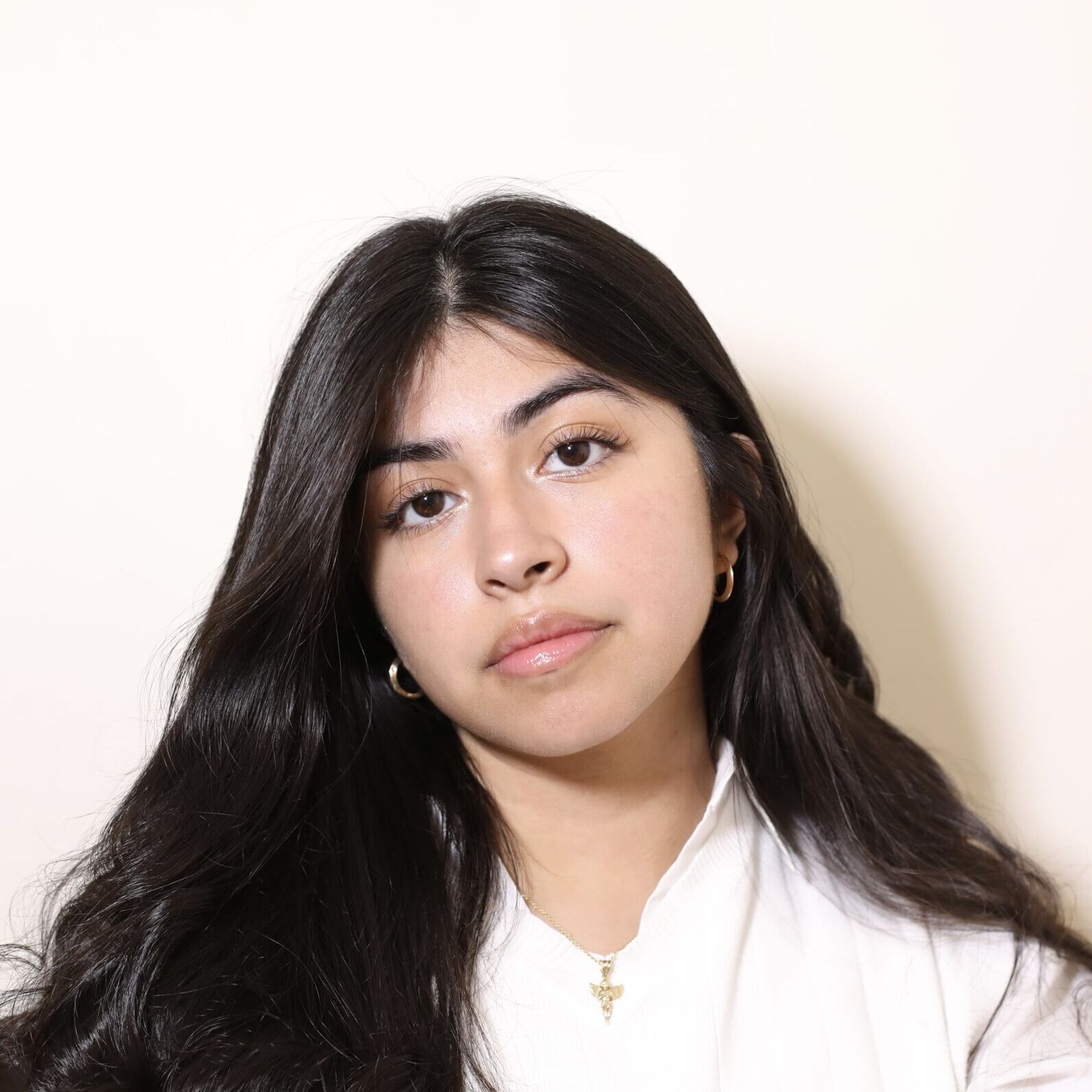 MARIAHBARRERA_HEADSHOT MARIAHBARRERA_HEADSHOT